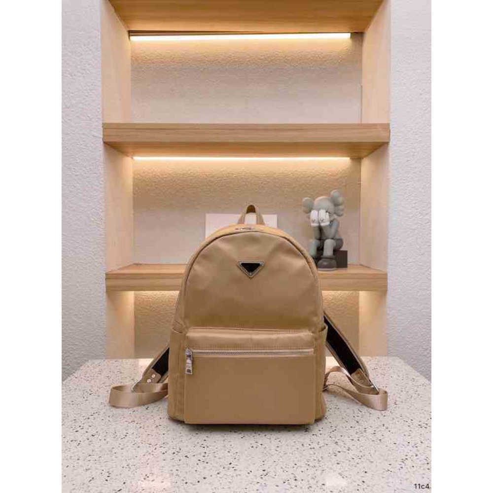 Pbag Triangle logo Backpack Style Bags Designer Black Backpacks Fashion Bags Single Large Capacity Rucksack Men Vintage 220611, Prabag-black
Pbag Triangle logo Backpack Style Bags Designer Black Backpacks Fashion Bags Single Large Capacity Rucksack Men Vintage 220611, Prabag-black