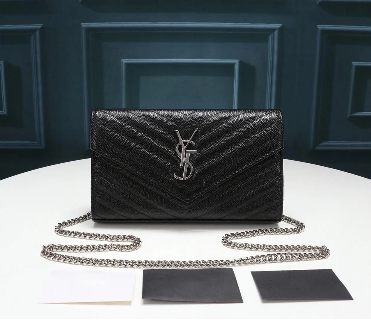 Fashion Designer Woman Bag Handbag Purse Wallet Original Box Genuine Leather Women Messenger cross body chain clutch ladies, Black
Fashion Designer Woman Bag Handbag Purse Wallet Original Box Genuine Leather Women Messenger cross body chain clutch ladies, Black