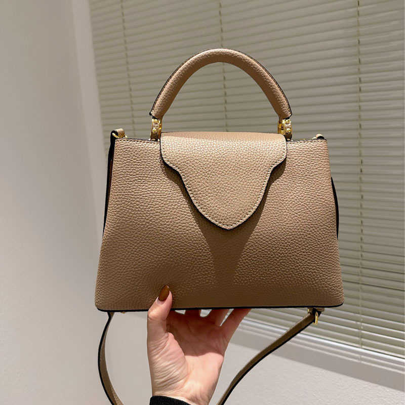designer cross body handbag Women Classic Tote Bags Leather shoulder bags Evening Bags Lady CrossBody Purse 230101, Camel
designer cross body handbag Women Classic Tote Bags Leather shoulder bags Evening Bags Lady CrossBody Purse 230101, Camel
