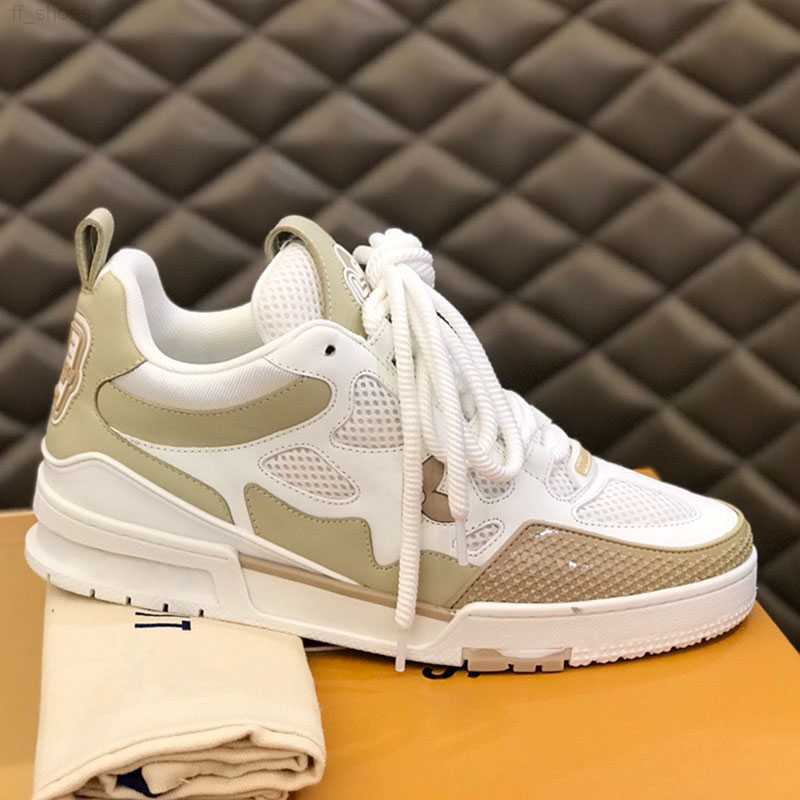 2023 Mens Sneakers Bread Shoes Fashion Trend Oblique Side Classic Floral Designer Casual Versatile Mens Outdoor Driving Airport Walking
2023 Mens Sneakers Bread Shoes Fashion Trend Oblique Side Classic Floral Designer Casual Versatile Mens Outdoor Driving Airport Walking