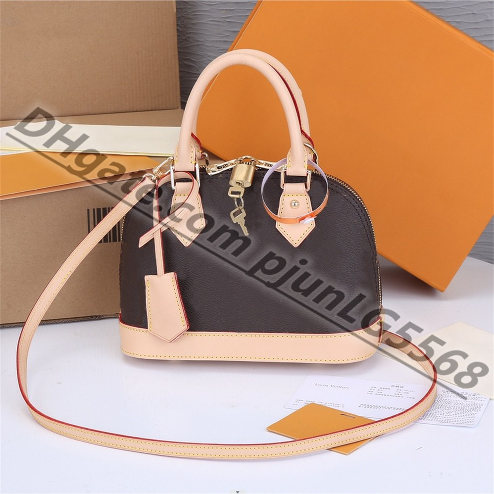 2021 Wholesale 5A Leather L clutch for female Evening Bags fashion chain lady shoulder bag handbag presbyopic mini package messenger card holder purse Cross body bag, Key buckle
2021 Wholesale 5A Leather L clutch for female Evening Bags fashion chain lady shoulder bag handbag presbyopic mini package messenger card holder purse Cross body bag, Key buckle