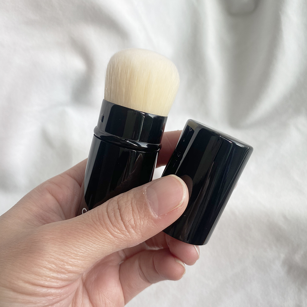 Les Pinceaux RETRACTABLE KABUKI BRUSH N°108 - Portable Travel Powder Blush Bronzer Cosmetics Brush Tool