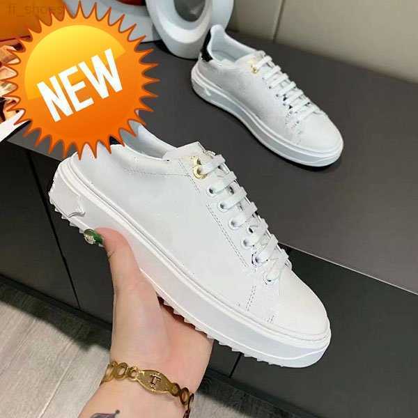 2023 Crystal Bottom Casual Shoes Triple S Low Old Sneaker Boots Mens Womens Shoes Sneakers mjklh001, 2 no box
2023 Crystal Bottom Casual Shoes Triple S Low Old Sneaker Boots Mens Womens Shoes Sneakers mjklh001, 2 no box