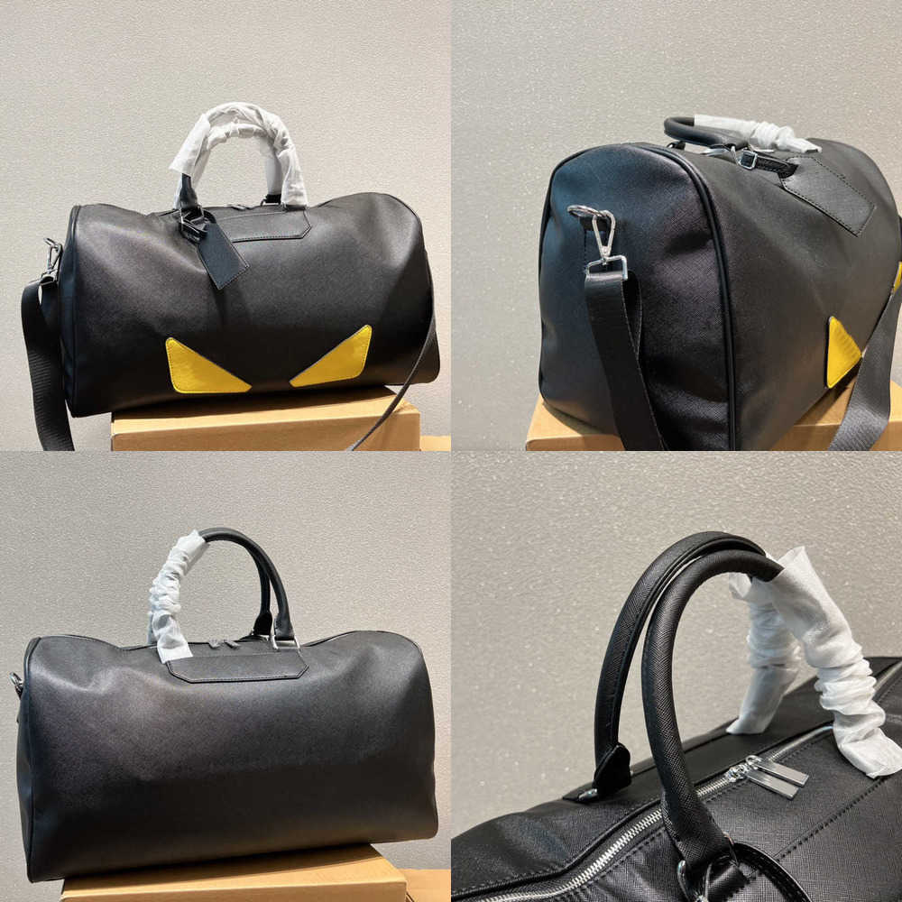 Duffel Bags designer tote handbag gym luggage travel bags High Capacity Leather Handbags Luxury Shoulder Bags Unisex Yoga Luggages 221029, Black
Duffel Bags designer tote handbag gym luggage travel bags High Capacity Leather Handbags Luxury Shoulder Bags Unisex Yoga Luggages 221029, Black
