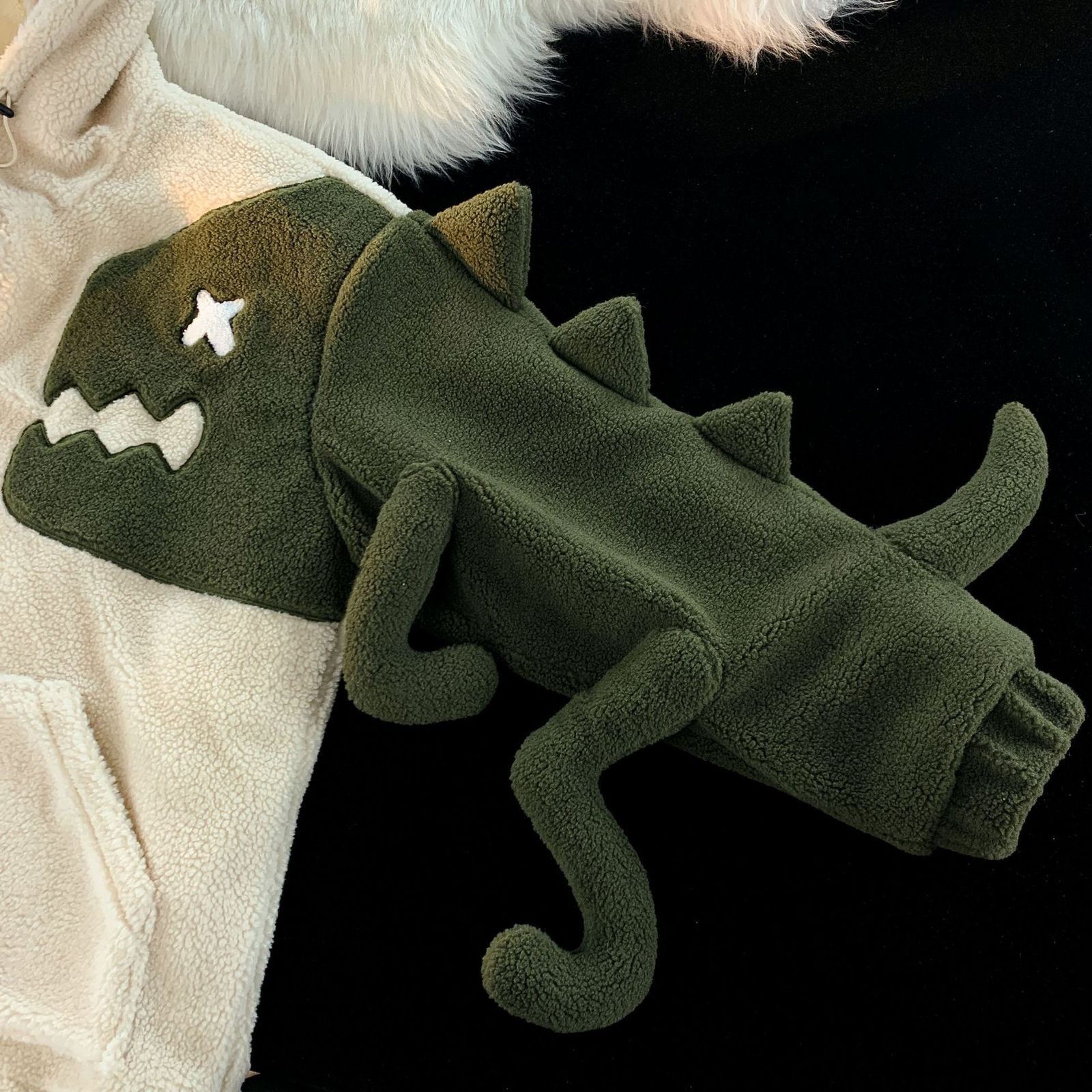 Men s Down Parkas Hooded Fleece Lambswool Jacket Men Vintage Dinosaur Patchwork Streetwear Winter Coats Warm Thicken Unisex 230106