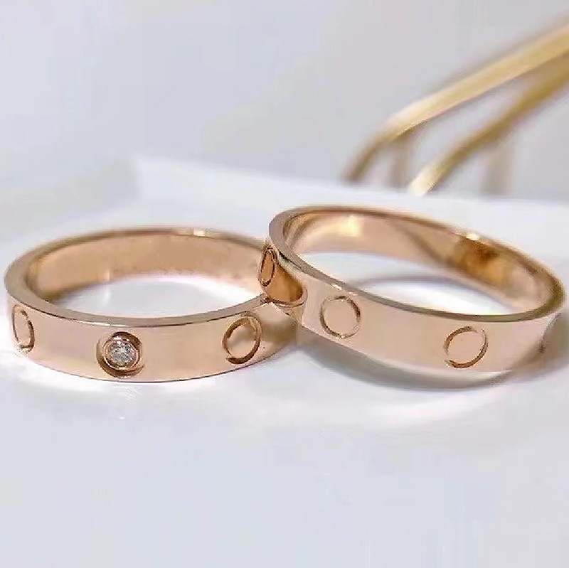 rings for woman designer lovers ring Luxury Jewelry width 4 5 6MM Titanium Alloy Gold Plated Diamond Craft Fashion Accessories Never Fade Nojewelry mans ring
rings for woman designer lovers ring Luxury Jewelry width 4 5 6MM Titanium Alloy Gold Plated Diamond Craft Fashion Accessories Never Fade Nojewelry mans ring