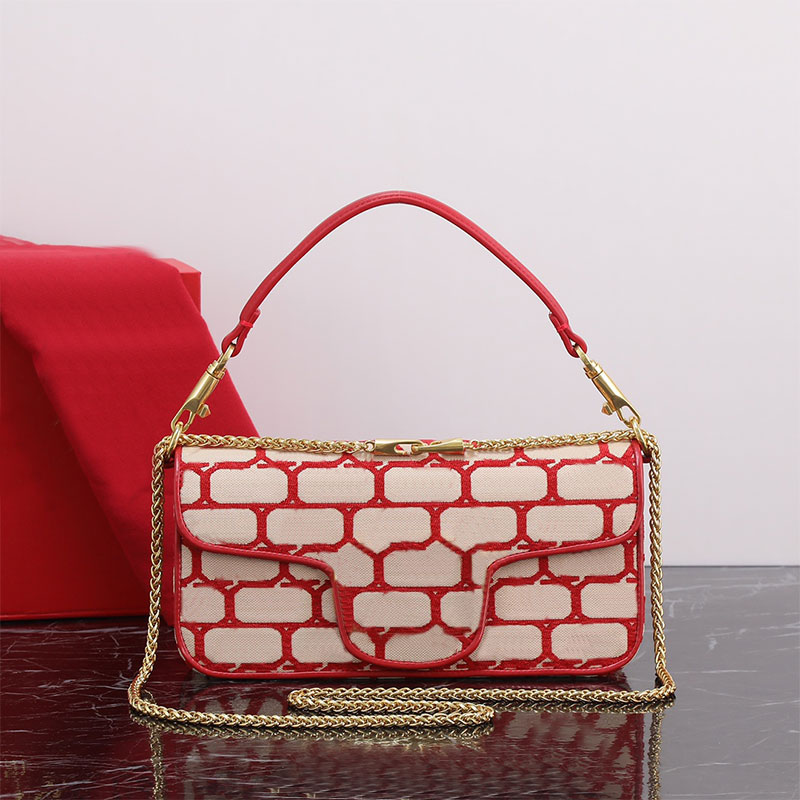Chain Flap Crossbody Bag Women 5a Quality Handbags Purse Cowhide Leather Removable Strap Magnetic Clasp Gold Hardware Fashion Letters
Chain Flap Crossbody Bag Women 5a Quality Handbags Purse Cowhide Leather Removable Strap Magnetic Clasp Gold Hardware Fashion Letters