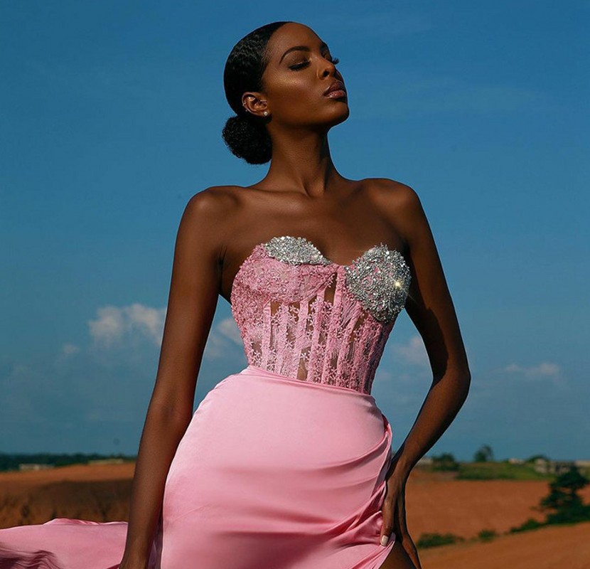 Pink Sweetheart Long Formal Evening Dress 2023 Beaded Lace Corset Prom Party Gowns Sexy Side Split Satin Vestidos De Feast