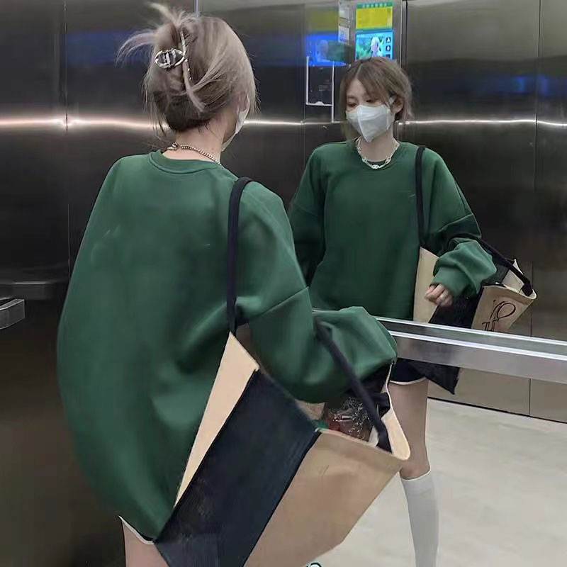 Spring/Winter 2022 New Color Contrast Splice Sleeve Couple Long Sleeve Sweater T-Shirt Size S-XXL, White
Spring/Winter 2022 New Color Contrast Splice Sleeve Couple Long Sleeve Sweater T-Shirt Size S-XXL, White