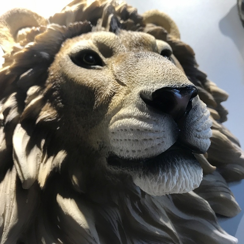 Decorative Objects Figurines Resin Simulation Animal Wall Wolf Head Status Lion Figure Decor Bar Mural Sculptures Ornaments Home Accessories 230107