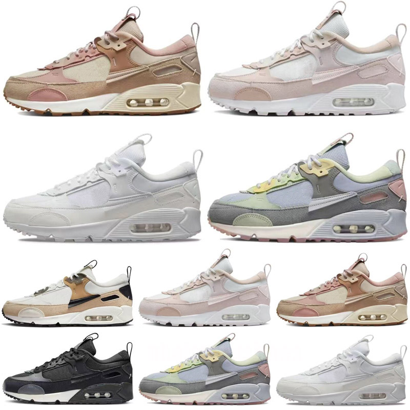 90s Futura Running Shoes Men Sneakers Triple GS Black Leather Mesh Gym Red CNY Retro Breathable Women Sports Trainer Designer Cushion Surface Eur 36-46, Color 5
90s Futura Running Shoes Men Sneakers Triple GS Black Leather Mesh Gym Red CNY Retro Breathable Women Sports Trainer Designer Cushion Surface Eur 36-46, Color 5