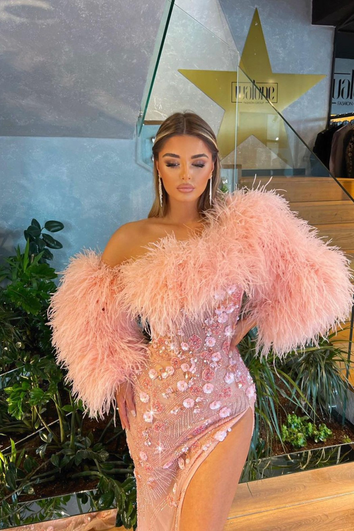 Feathers Charming Mermaid Prom Dresses Lace Handmade 3D Flowers Party Dresses Side Split Custom Made Evening Dress