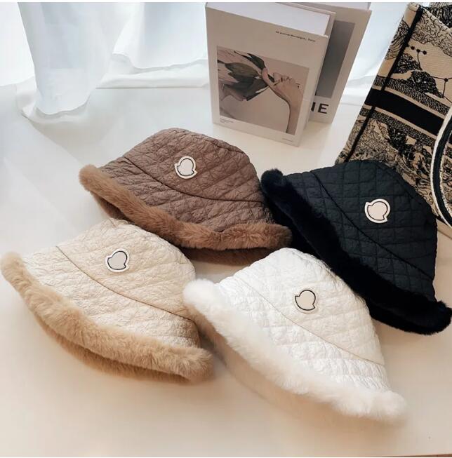 Designer Beanie Knitted Hat for Man Woman Fashion Skull Caps Warm Wool Hats 4 Color Cap, Black
Designer Beanie Knitted Hat for Man Woman Fashion Skull Caps Warm Wool Hats 4 Color Cap, Black