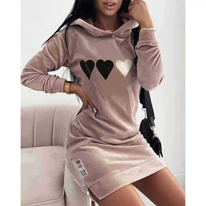 Dresses NEW IN Winter 2022 Heart Pattern Zipper Design Velvet Hooded Long Sleeve Sweatshirt Dress Women Casual Streetwear Y2K Clothes 0109, Pink
Dresses NEW IN Winter 2022 Heart Pattern Zipper Design Velvet Hooded Long Sleeve Sweatshirt Dress Women Casual Streetwear Y2K Clothes 0109, Pink