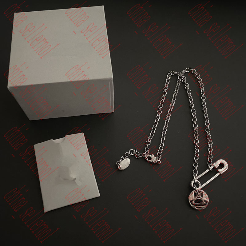 Link up signification Saturn necklace new fashion needle back style party gift for men and women
Link up signification Saturn necklace new fashion needle back style party gift for men and women
