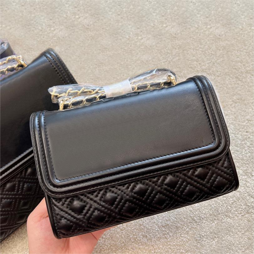 Shoulder Fashion Plain Classic Messenger Bags Crossbody Chain Letter Luxury Designer Handbags Square Totes Shopping Flaps Chain Hasp Cool Women Wallets Coin Purse, Black
Shoulder Fashion Plain Classic Messenger Bags Crossbody Chain Letter Luxury Designer Handbags Square Totes Shopping Flaps Chain Hasp Cool Women Wallets Coin Purse, Black