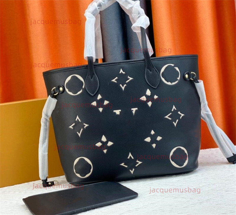 Designer Composite Bag women handbag L tote pochette luxurious Shoulder crossbody underarm bags classic Letter printing messenger Axillary Package Clutch wallet
Designer Composite Bag women handbag L tote pochette luxurious Shoulder crossbody underarm bags classic Letter printing messenger Axillary Package Clutch wallet