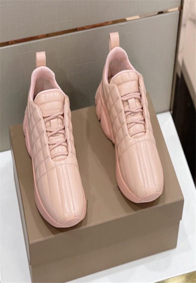 Classic Plaid Sneakers Leather Lowtop Laceup Thick Soled Casual Men Shoes4680951, White
Classic Plaid Sneakers Leather Lowtop Laceup Thick Soled Casual Men Shoes4680951, White