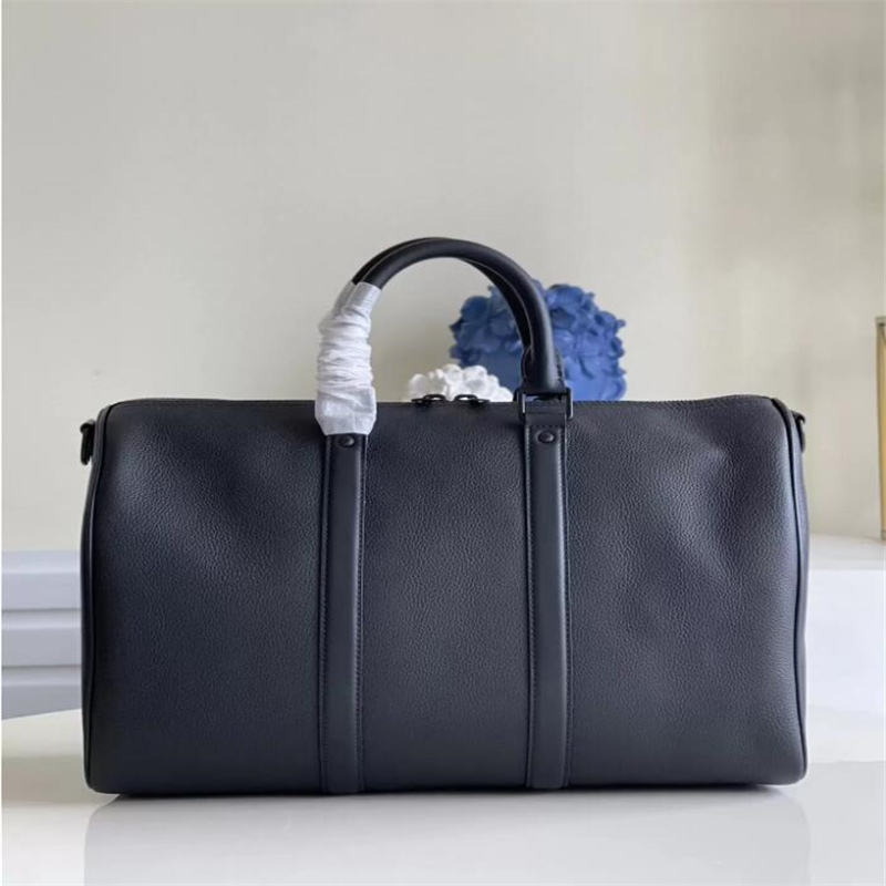 10A Top Luxuryc handbags Edition Duffle bag Classic 42cm All-black cowhide Travel luggage for men real leather designer bags women crossbody totes shoulder
10A Top Luxuryc handbags Edition Duffle bag Classic 42cm All-black cowhide Travel luggage for men real leather designer bags women crossbody totes shoulder
