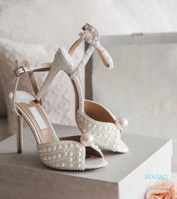 Summer Luxurious Brands Dress Shoes White Pearls Leather Pumps Lady Stiletto Heel Ankle Strap Bridal Wedding EU35-43 with box
Summer Luxurious Brands Dress Shoes White Pearls Leather Pumps Lady Stiletto Heel Ankle Strap Bridal Wedding EU35-43 with box