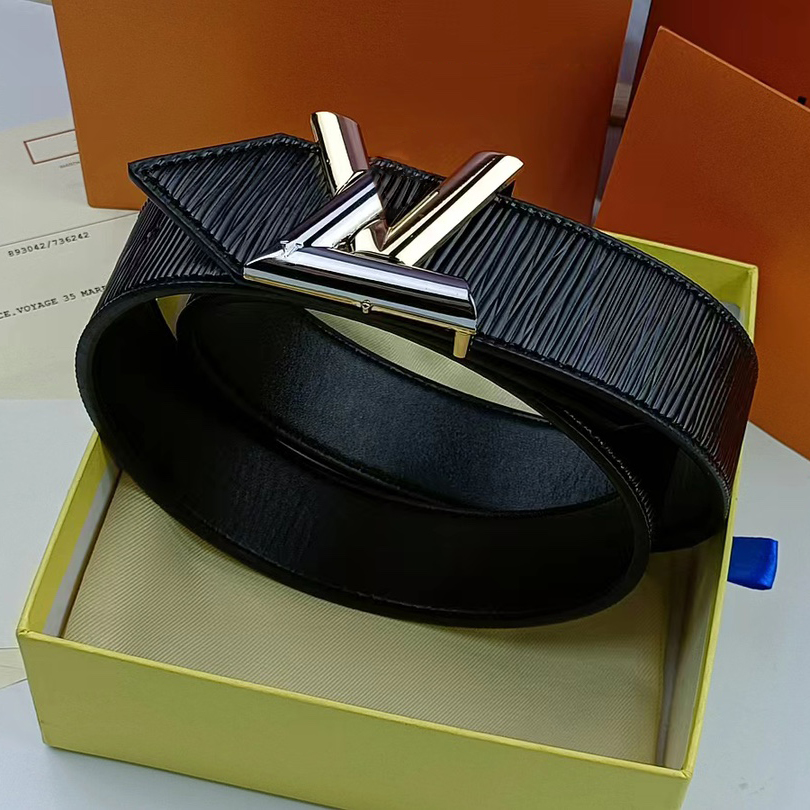 Luxurys deingers belts fashion designer belt trend letter with women and men leisure retro Embossed twill colour blocking 3.8 wide versatile good, 3.8cm wide
Luxurys deingers belts fashion designer belt trend letter with women and men leisure retro Embossed twill colour blocking 3.8 wide versatile good, 3.8cm wide