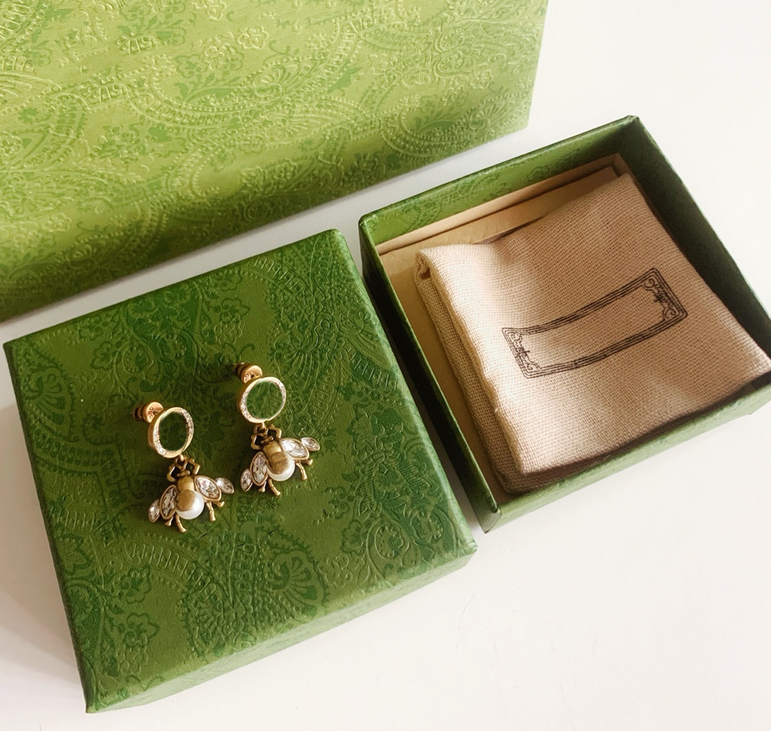 Dangle Charm S925 Silver Needle Earrings for Women Retro Fashion Style Earring Brass Fashion Jewelry Supply
Dangle Charm S925 Silver Needle Earrings for Women Retro Fashion Style Earring Brass Fashion Jewelry Supply