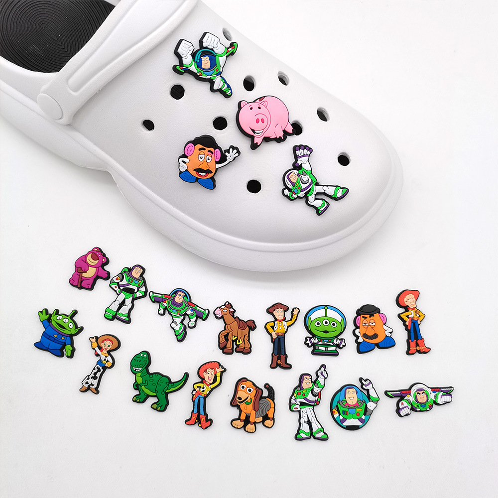 Anime charms wholesale childhood memories boy toys comic characters funny gift cartoon charms shoe accessories pvc decoration buckle soft rubber clog charms, Equally mixed colors
Anime charms wholesale childhood memories boy toys comic characters funny gift cartoon charms shoe accessories pvc decoration buckle soft rubber clog charms, Equally mixed colors