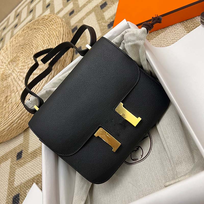 Designer bag Women Bags classic Plain Two tone handbag Shoulder Bags Real leather Lady Fashion Bags Genuine Crossbody Purses Stylish and versatile letter bag, Brown
Designer bag Women Bags classic Plain Two tone handbag Shoulder Bags Real leather Lady Fashion Bags Genuine Crossbody Purses Stylish and versatile letter bag, Brown