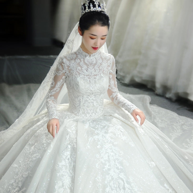 2023 Plus Size a line Dresses Long Illusion Sleeves Lace Applique Jewel Sheer Neck Beaded Pearls Custom Made Chapel Wedding Bridal Gown