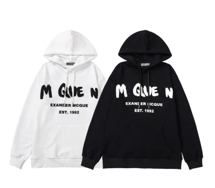 Designer Men Hoodie pullover Fashion Women McQueen Sweatshirts Streetwear Loose Hoodies Lovers Tops Clothing woman letter, Black-o neck
Designer Men Hoodie pullover Fashion Women McQueen Sweatshirts Streetwear Loose Hoodies Lovers Tops Clothing woman letter, Black-o neck