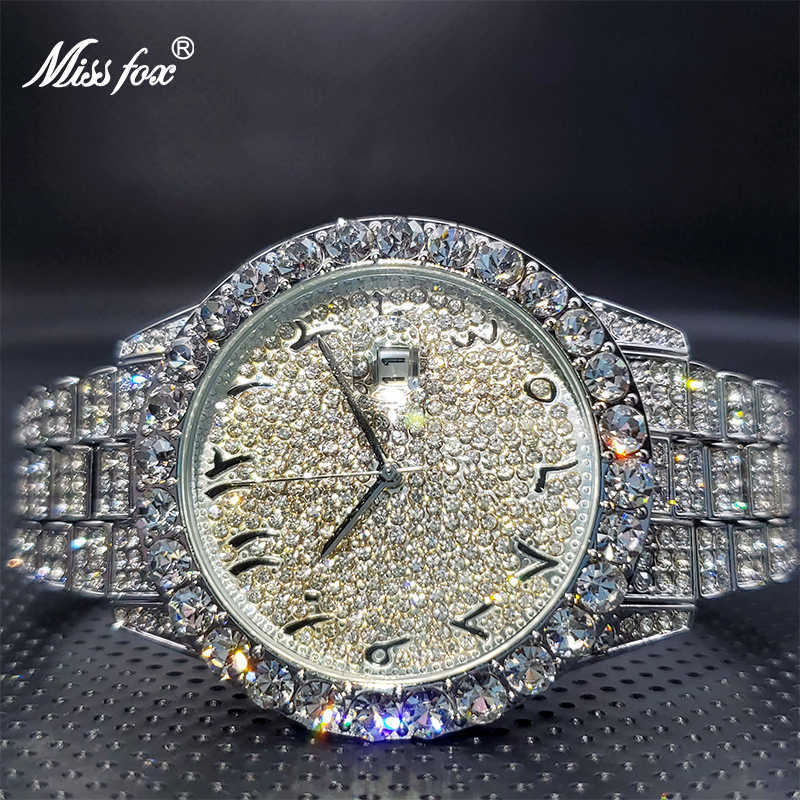 Montre Homme Luxe MISSFOX Iceout Gypsophila-Style Arabic Numbers Dial Quartz Watch Bezel with Big Diamond Wristwatch Droshipping 23011
Montre Homme Luxe MISSFOX Iceout Gypsophila-Style Arabic Numbers Dial Quartz Watch Bezel with Big Diamond Wristwatch Droshipping 23011