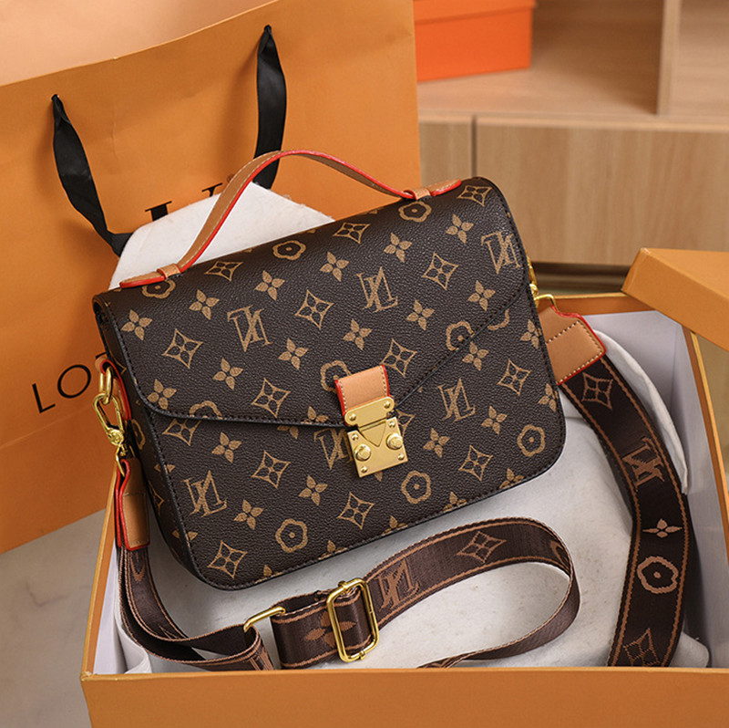 luxurys designers crossbody bag Women handbag messenger bags oxidizing leather elegant shoulder bags crossbody louise vuitton Bag M44875, Brown flower
luxurys designers crossbody bag Women handbag messenger bags oxidizing leather elegant shoulder bags crossbody louise vuitton Bag M44875, Brown flower