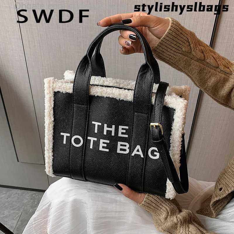 Shoulder Bags Fashion Lambswool Patchwork Tote Bag Designer Women Handbags Luxury Pu Leather Shoulder Crossbody Bags Faux Fur Winter Bag 2022 011123H, Green
Shoulder Bags Fashion Lambswool Patchwork Tote Bag Designer Women Handbags Luxury Pu Leather Shoulder Crossbody Bags Faux Fur Winter Bag 2022 011123H, Green
