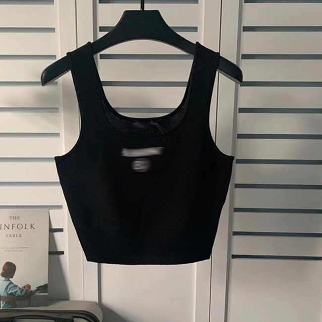 U-neck suspender letter solid color small vest spring and summer loose slim vest T-shirt solid color short-sleeved shirt, Black
U-neck suspender letter solid color small vest spring and summer loose slim vest T-shirt solid color short-sleeved shirt, Black