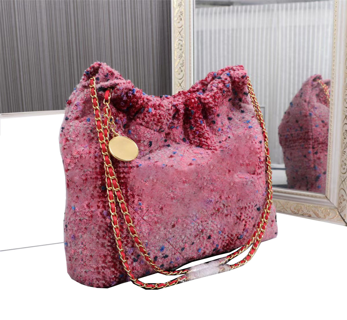 2023 Classic handbag Women's designer messenger bag Designer Luxury fashion wallet Leather shoulder 3260, Pink
2023 Classic handbag Women's designer messenger bag Designer Luxury fashion wallet Leather shoulder 3260, Pink
