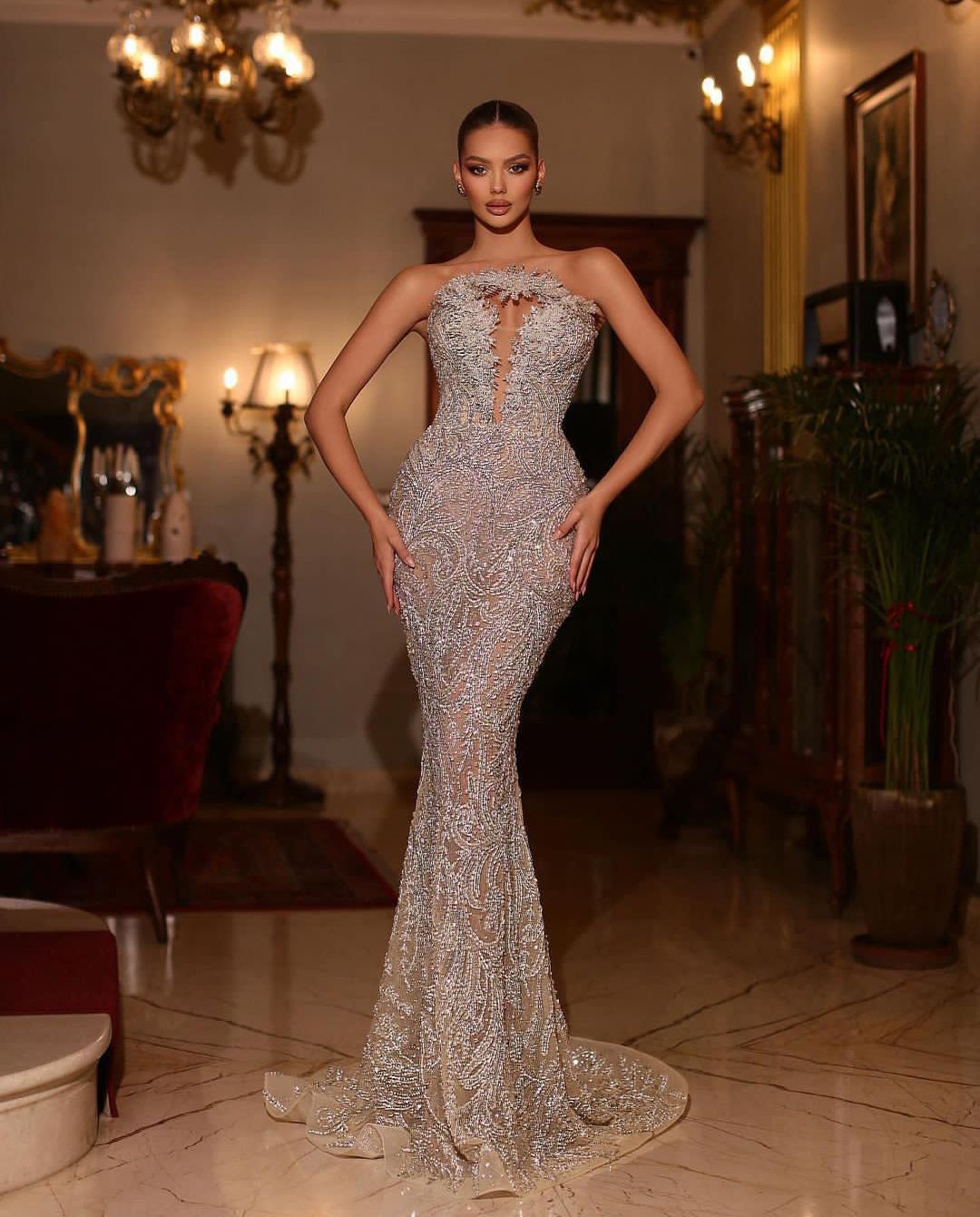 Luxury Mermaid Evening Dresses Sleeveless V Neck Beaded Exquisite Appliques Sequins Floor Length Celebrity 3D Lace Hollow Formal Prom Dresses Gowns Pa