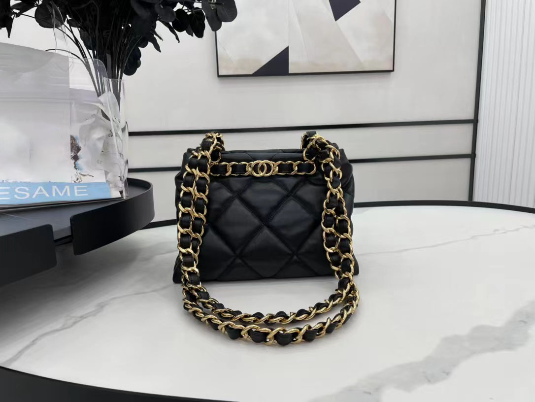Designer Crossbody Bag Genuine Calf Leather Embossed Chain Carry Purse Clutch Classic Coussins Handbag Fashion Bags, #2
Designer Crossbody Bag Genuine Calf Leather Embossed Chain Carry Purse Clutch Classic Coussins Handbag Fashion Bags, #2