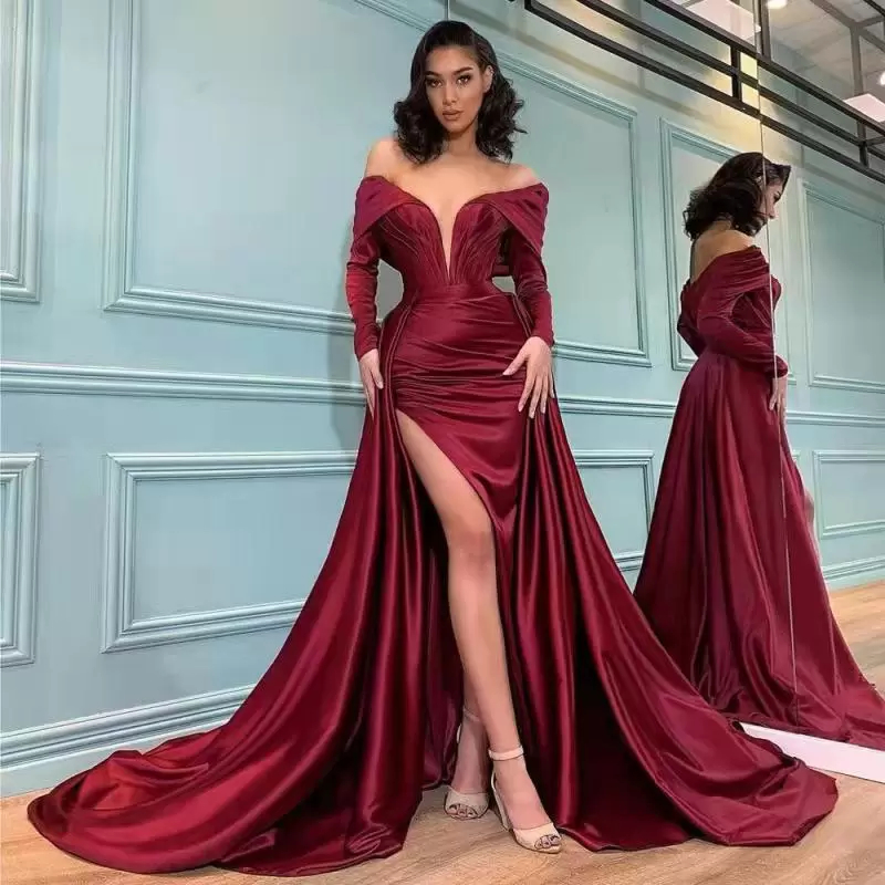 Elegant Long Sleeves Sheath Evening Dresses With Detachable Skirt Off Shoulder Side Split Sexy Burgundy Satin Prom Gowns Simple Special Occasion Wear