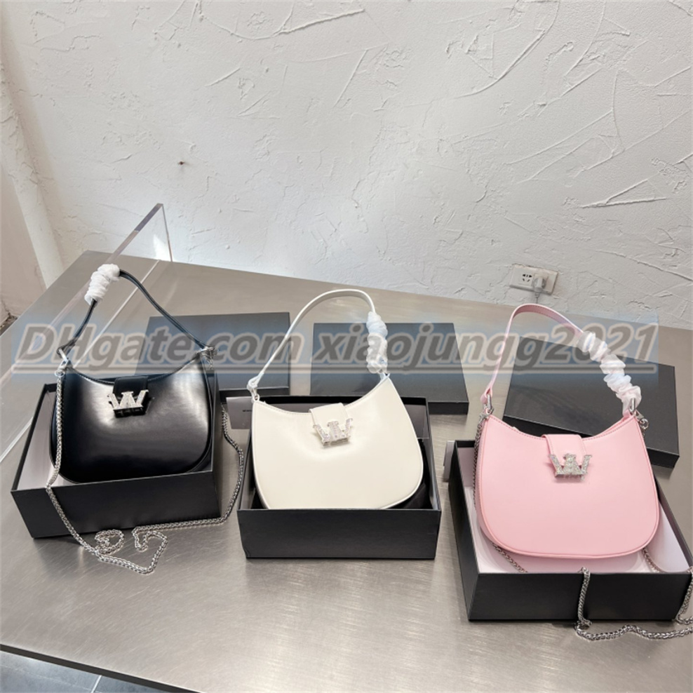 Top leather brand new chain shoulder bag handbag highquality cross bag heart-shaped decorative waterproof cloth real leather bags Purse wholesale, White
Top leather brand new chain shoulder bag handbag highquality cross bag heart-shaped decorative waterproof cloth real leather bags Purse wholesale, White