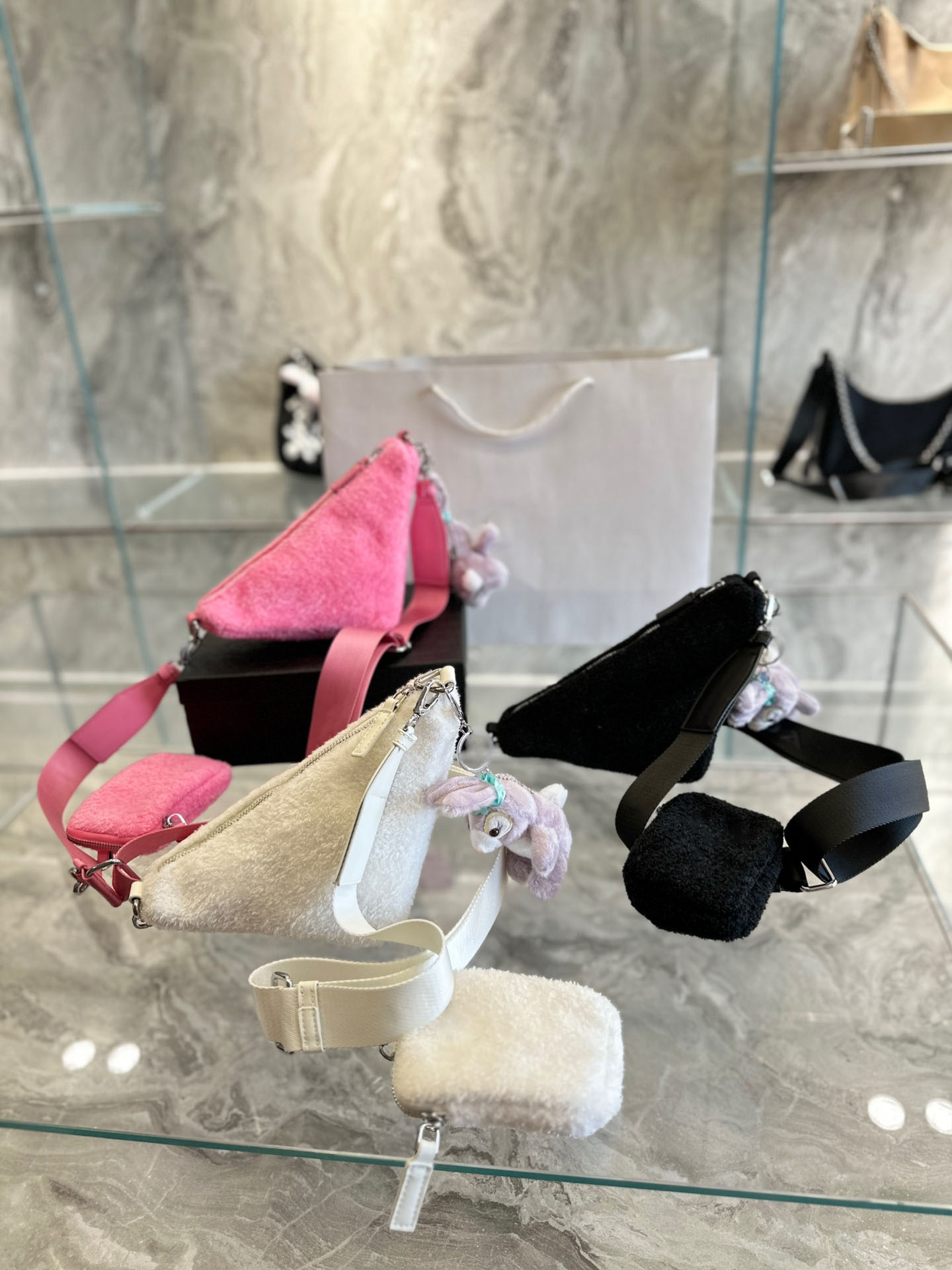 wholesale removable bag shoulders belt exquisite fabric perfect hardware Fashions Steamer classics bag Handbags Women Luxurys Handbags totes, #1
wholesale removable bag shoulders belt exquisite fabric perfect hardware Fashions Steamer classics bag Handbags Women Luxurys Handbags totes, #1
