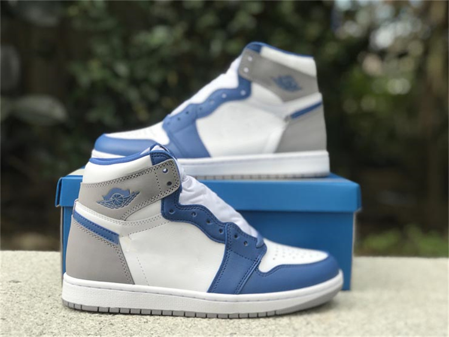 2023 Release Authentic 1 High OG Shoes True Blue /White-Cement Grey Mens Women Sports Sneakers With Original box DZ5485-410