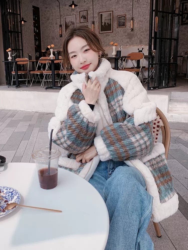 Women's Down Parkas Plaid Lamb Wool Coat Short 2023 Autumn Winter Wild Korean Version Of Loose Woolen Thick Velvet 230111Z