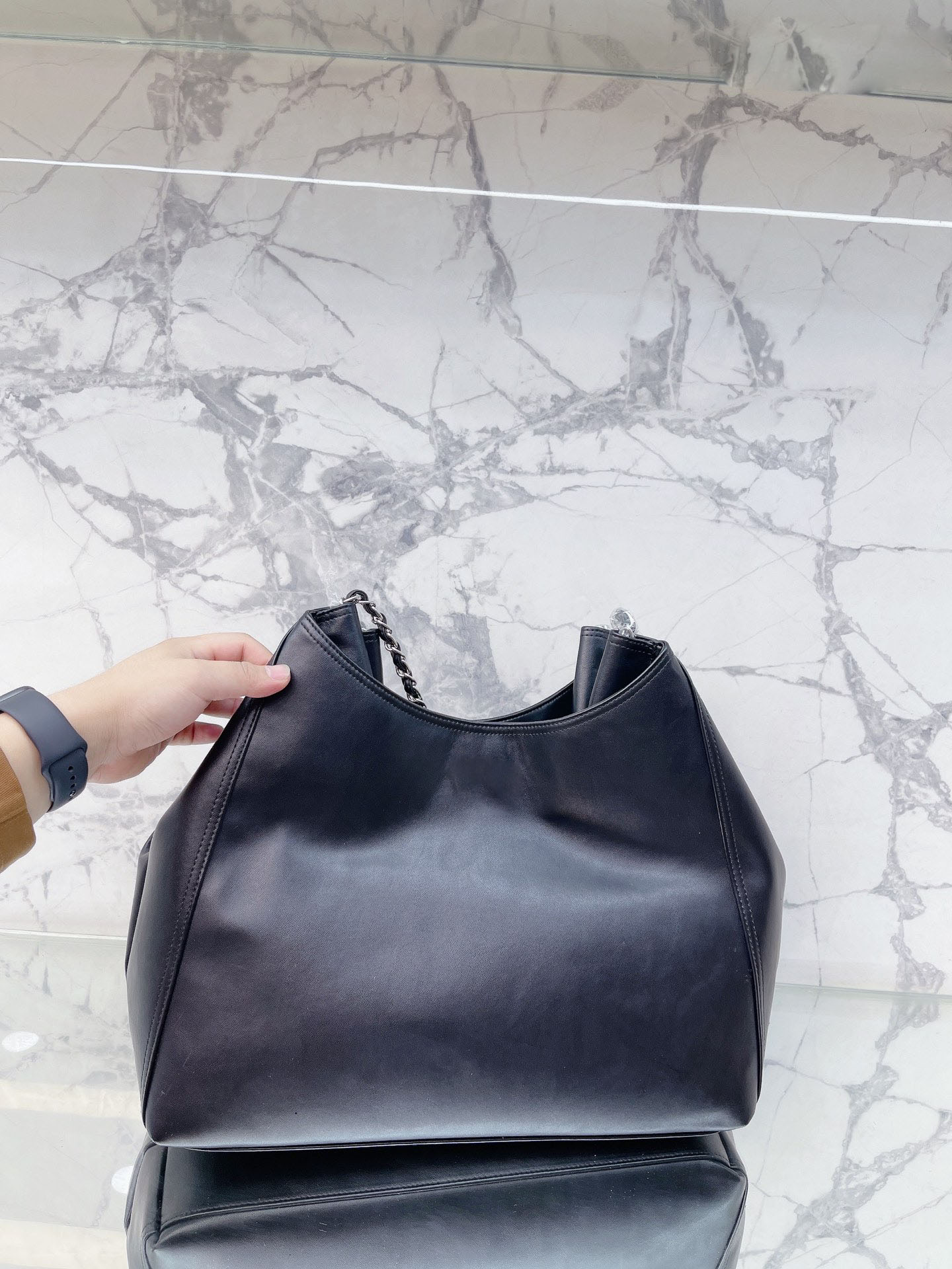 women's handbag luxury handbag cross body Round chain solid color bags Leather Portable Diagonal Cross Bags Woman Mini tote handbags, #1
women's handbag luxury handbag cross body Round chain solid color bags Leather Portable Diagonal Cross Bags Woman Mini tote handbags, #1
