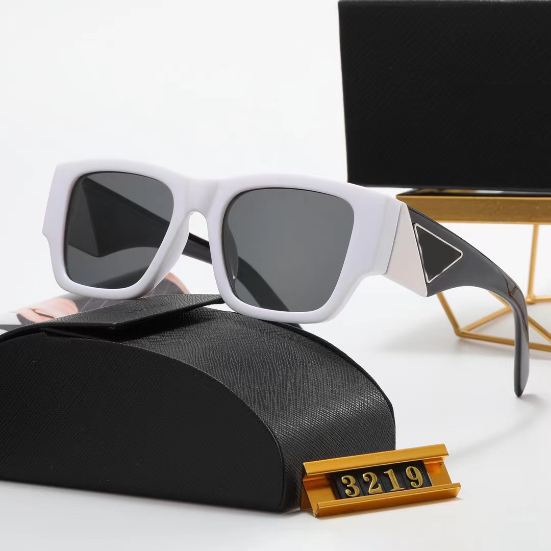 2023 designers black sunglasses Men Women UV400 square polarized polaroid Lens Sun Glasses lady Fashion Pilot driving outdoor sports travel beach Sunglass
2023 designers black sunglasses Men Women UV400 square polarized polaroid Lens Sun Glasses lady Fashion Pilot driving outdoor sports travel beach Sunglass