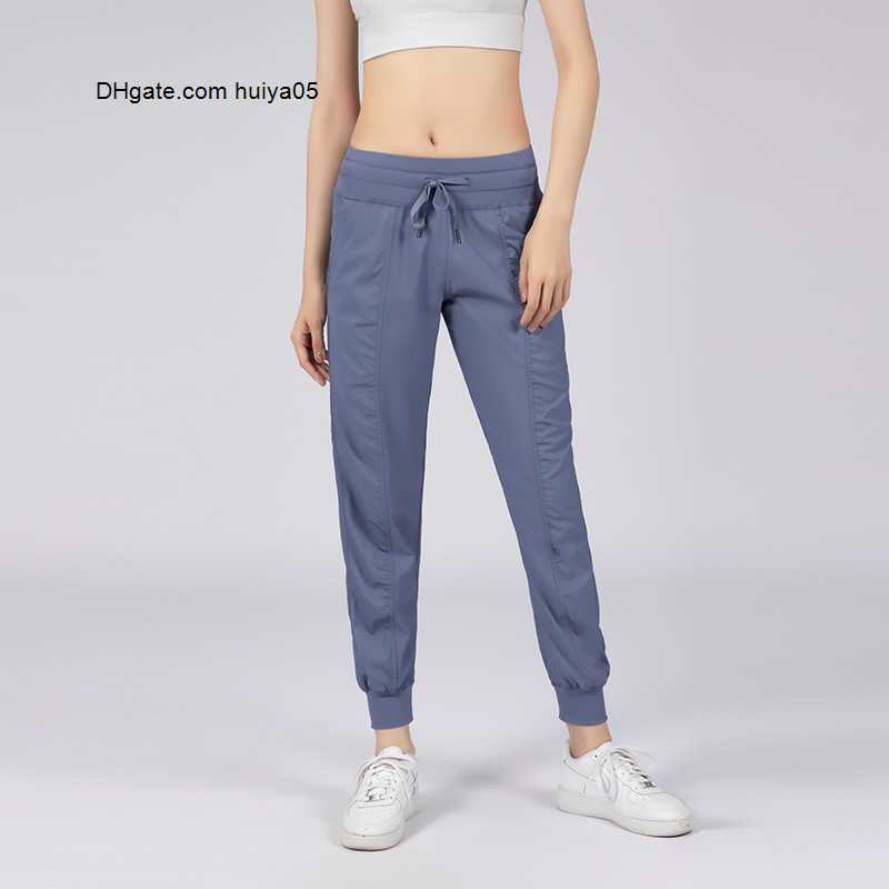 Women Yoga Studio Pants Ladies Quickly Dry Drawstring Running Sports Trousers Loose Dance Jogger Girls Gym Fitness, Mix order(please mark the color)
Women Yoga Studio Pants Ladies Quickly Dry Drawstring Running Sports Trousers Loose Dance Jogger Girls Gym Fitness, Mix order(please mark the color)