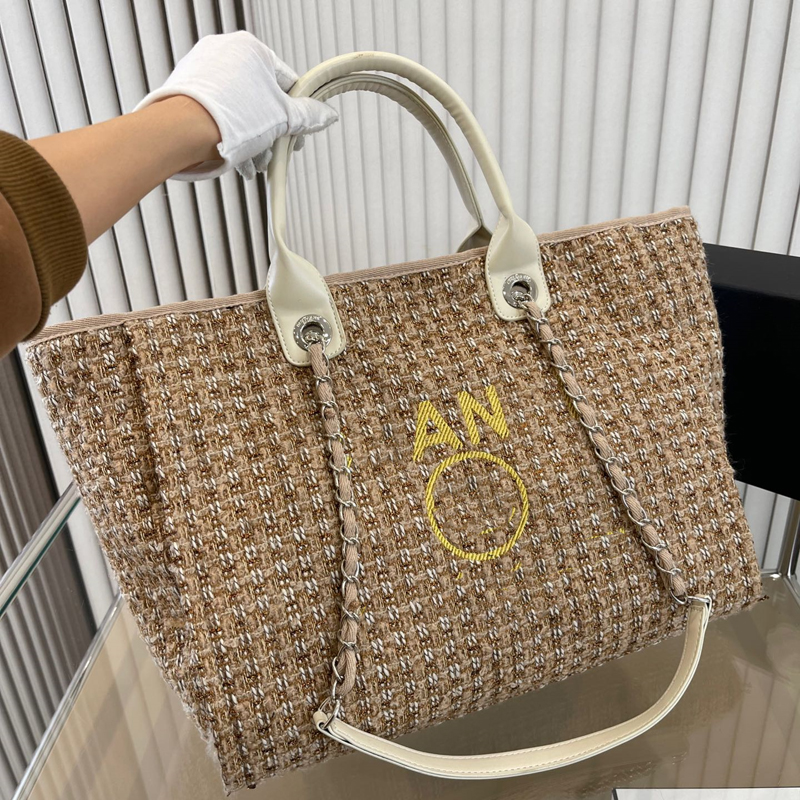 Woolen Beach Bags Women Handbag Designer Tote Shopper Shoulder Bags Bucket Bag Designers Womens Handbags Luxurys Totes Purses Jacquard C, Brown
Woolen Beach Bags Women Handbag Designer Tote Shopper Shoulder Bags Bucket Bag Designers Womens Handbags Luxurys Totes Purses Jacquard C, Brown