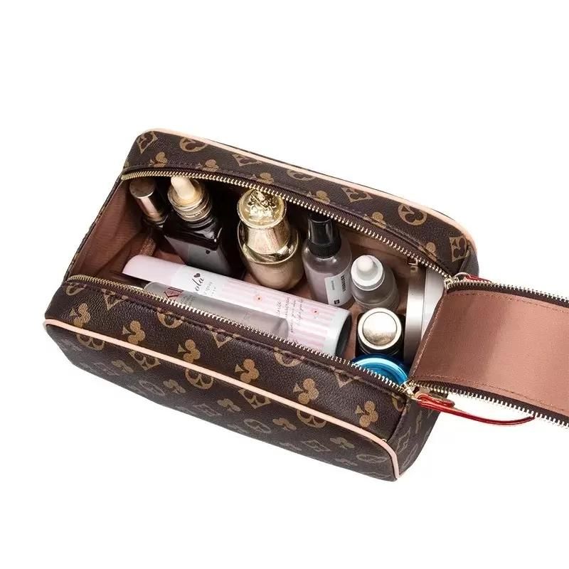 2023 TOP Shoulder Bags Cosmetic Bags Cases designer Women Makeup Bag Hanging Bathroom Wash Bag Multifunctional Women Travel Toiletry Bag Luxury Brand