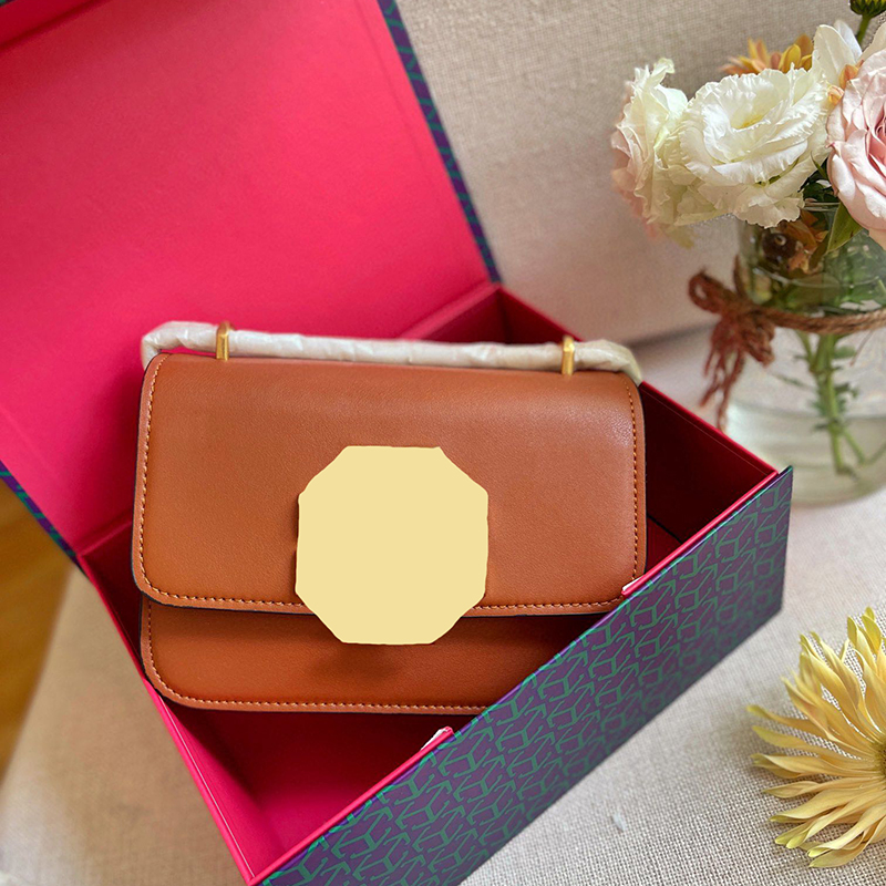 Designer Baguette Handbag Tote Bag Women Shopping Fashion CrossBody Shoulder Bag Ladies Clutch Bags Eleanor Box With Certificate 23011302CZ, Pink
Designer Baguette Handbag Tote Bag Women Shopping Fashion CrossBody Shoulder Bag Ladies Clutch Bags Eleanor Box With Certificate 23011302CZ, Pink