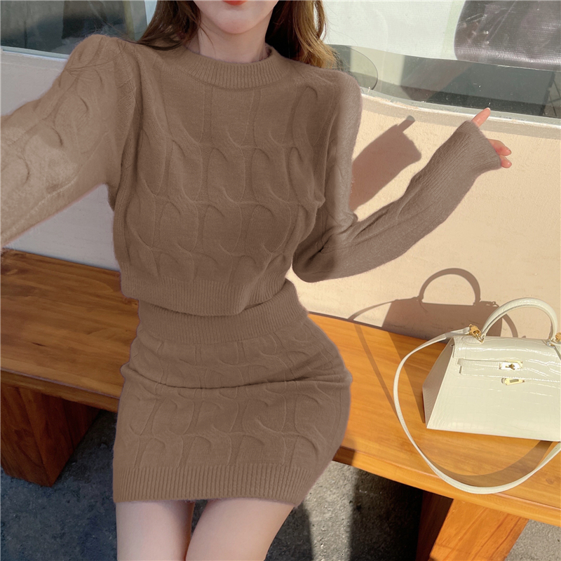 Two Piece Dress Elegant Fall Winter Knitted 2 Set Chic Women Sexy O Neck Sweater Crop Top Bodycon Mini Skirt Korean Suit 230113