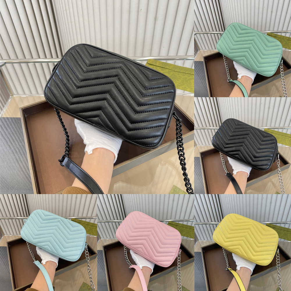 2 styles Cross Body Designer Bags Woman designer cross body handbag Classic purse handbag Shoulder Bags Leather Lady Wallet Purses 230109, Gold chian--white--18x12cm
2 styles Cross Body Designer Bags Woman designer cross body handbag Classic purse handbag Shoulder Bags Leather Lady Wallet Purses 230109, Gold chian--white--18x12cm